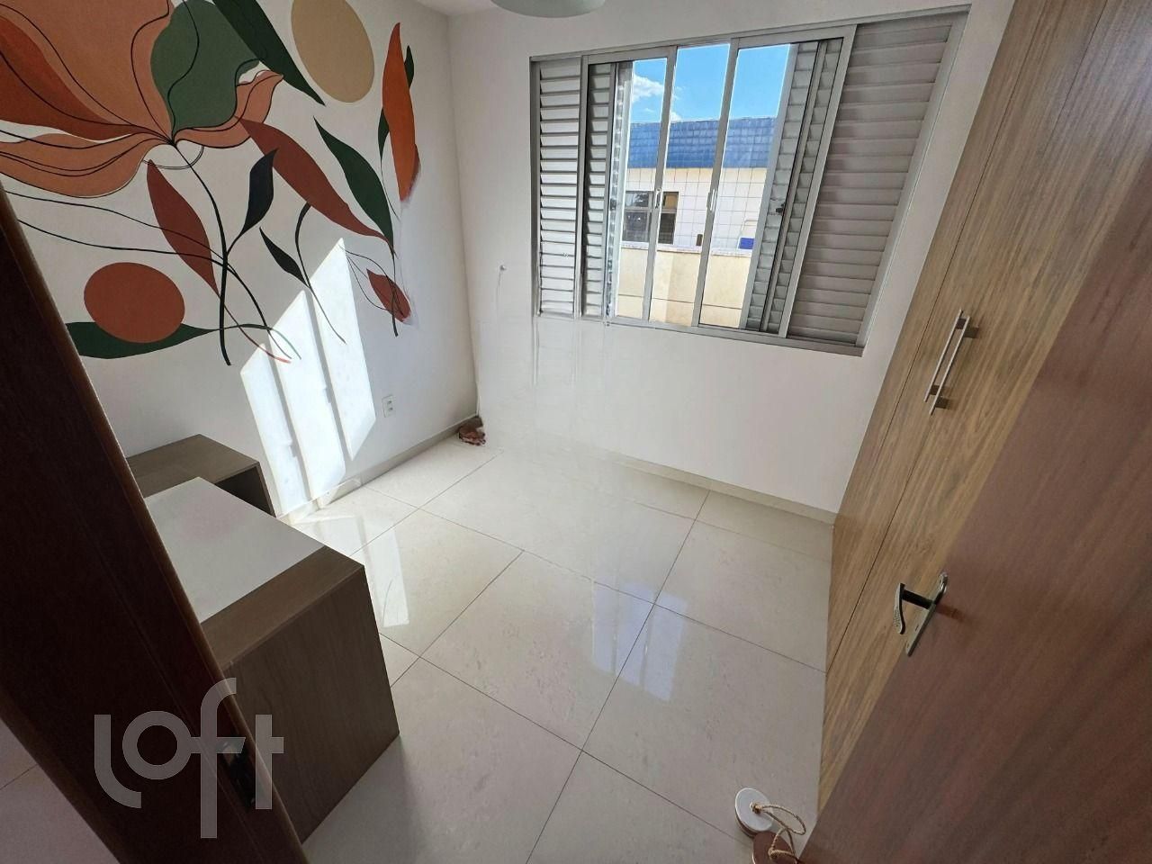 Apartamento à venda com 4 quartos, 190m² - Foto 13