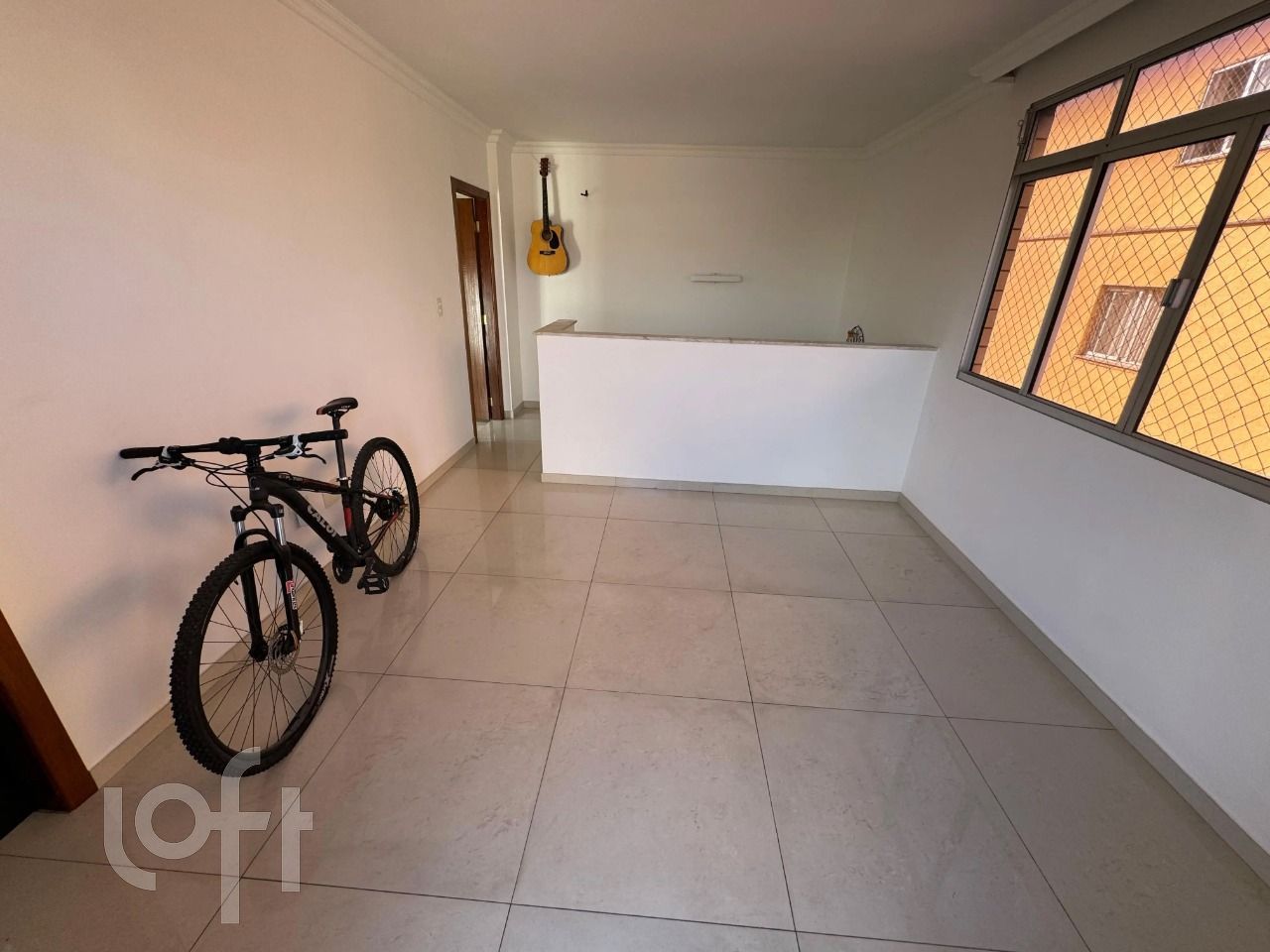 Apartamento à venda com 4 quartos, 190m² - Foto 9