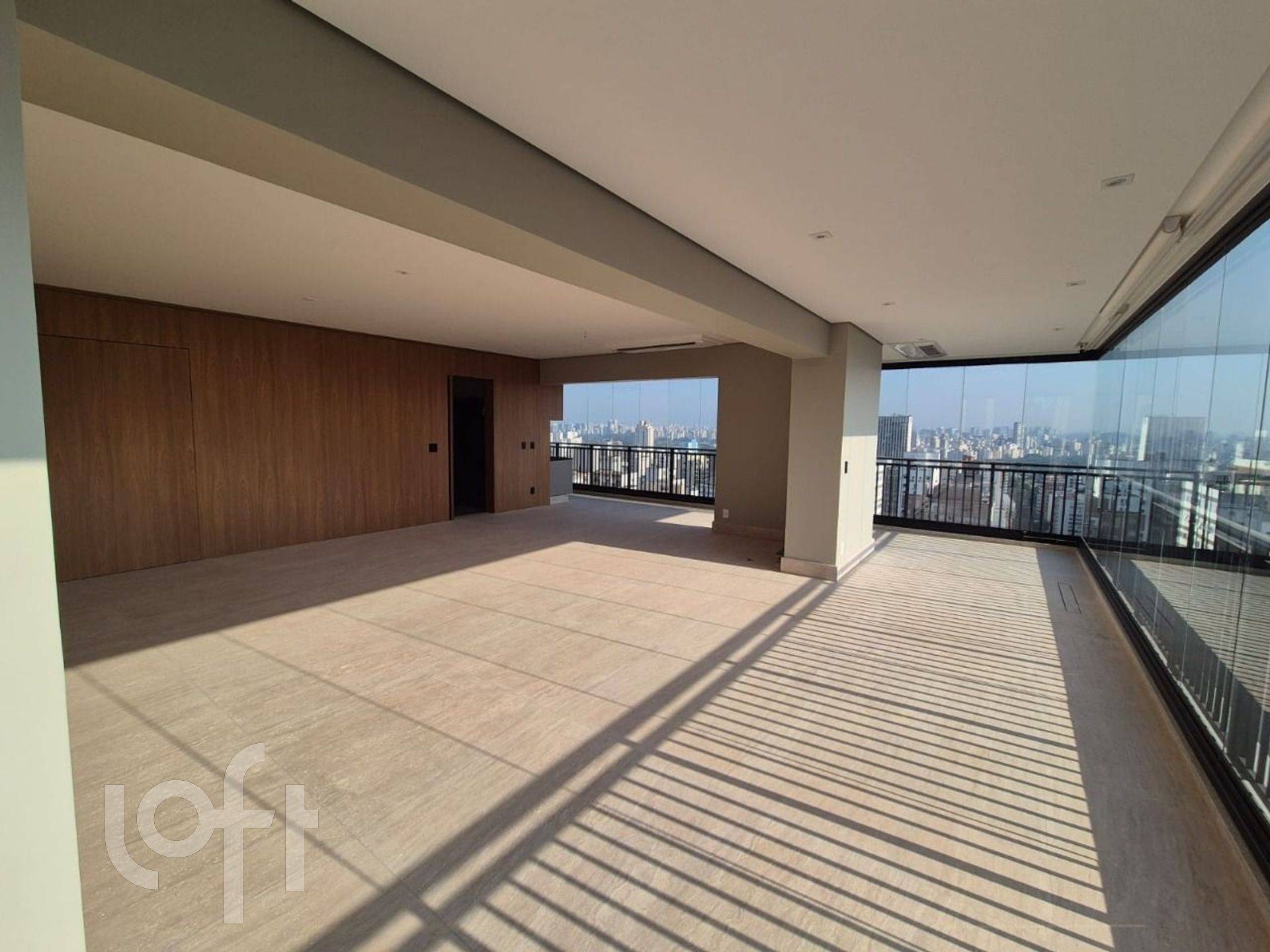 Apartamento à venda com 3 quartos, 226m² - Foto 25