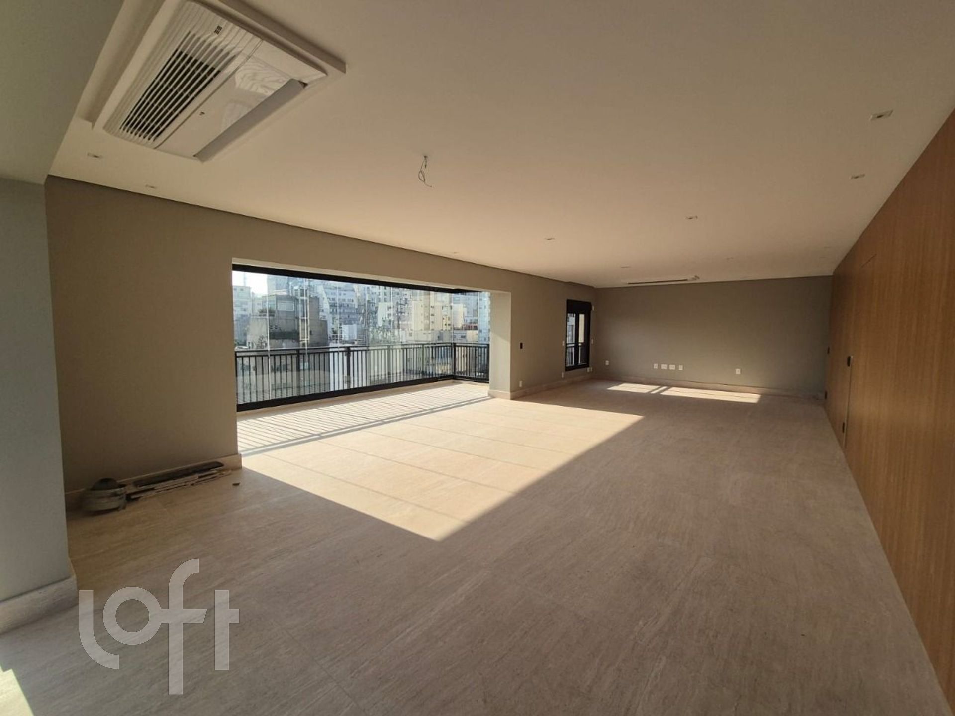 Apartamento à venda com 3 quartos, 226m² - Foto 5