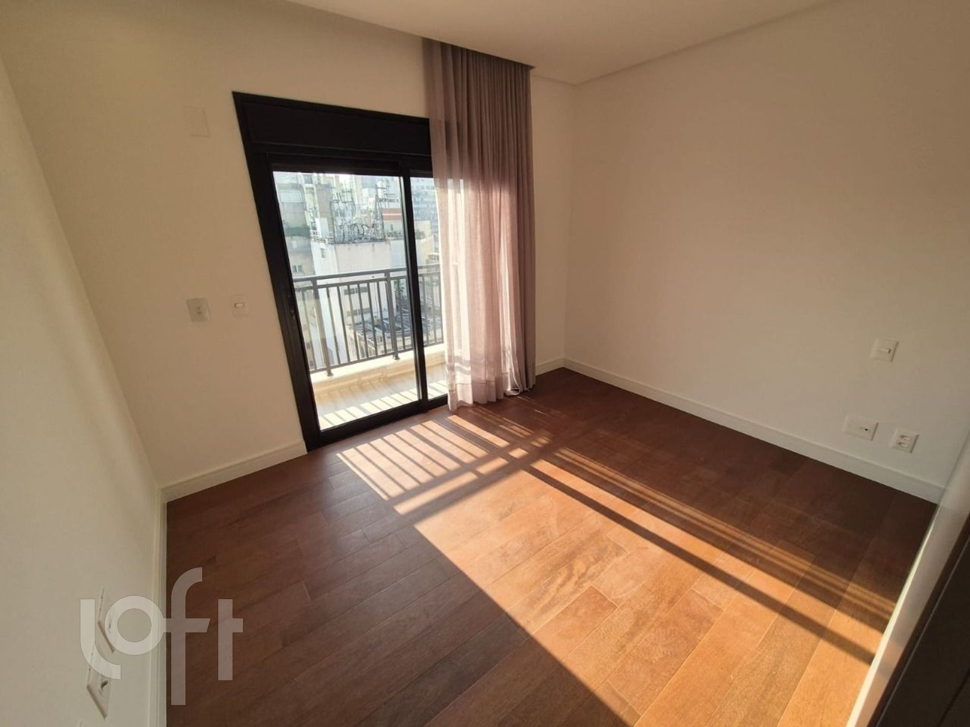 Apartamento à venda com 3 quartos, 226m² - Foto 41