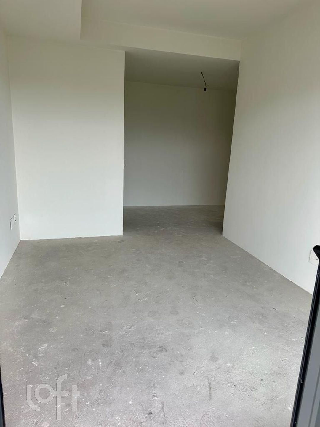 Apartamento à venda com 3 quartos, 196m² - Foto 9