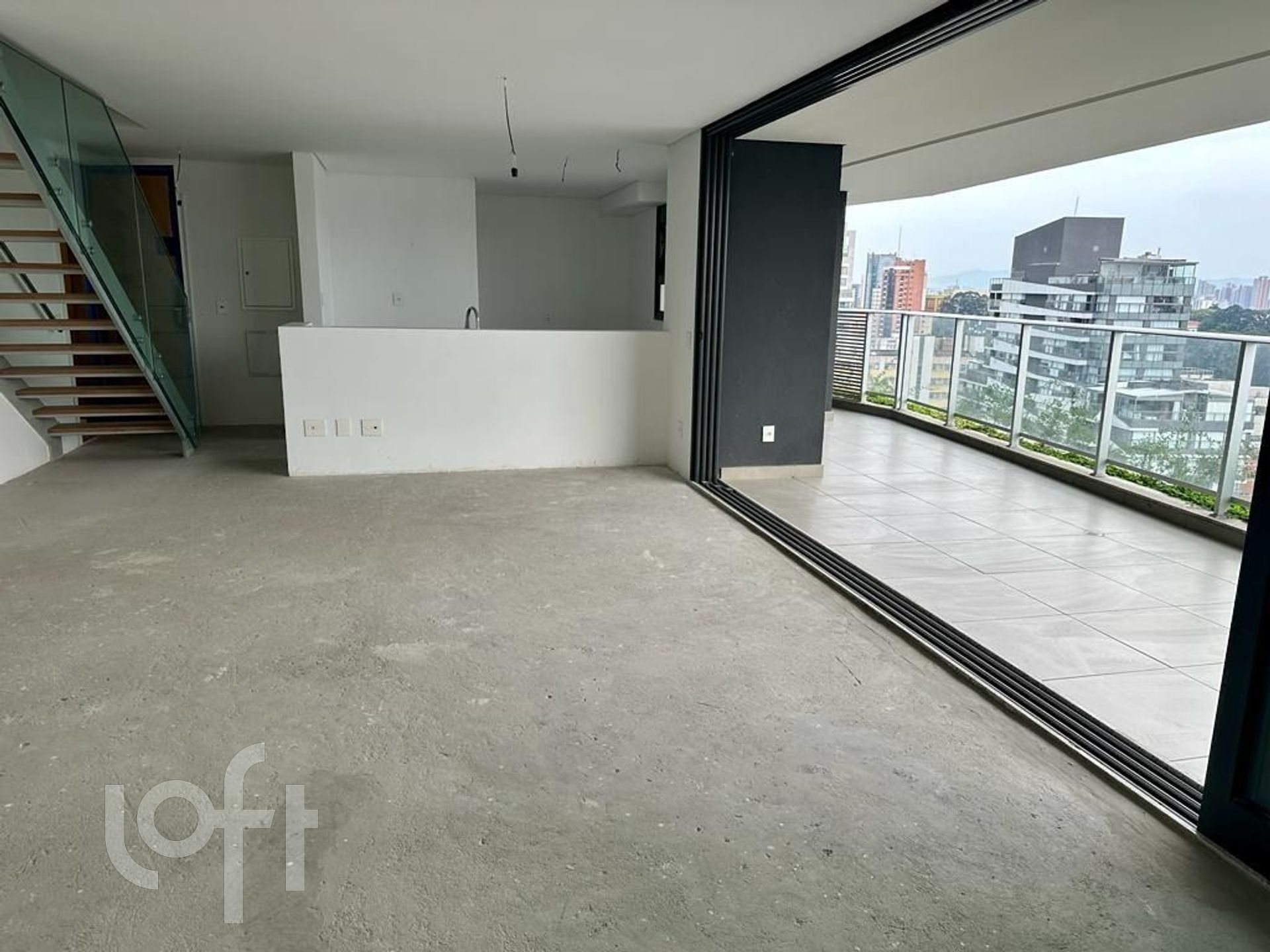 Apartamento à venda com 3 quartos, 196m² - Foto 11