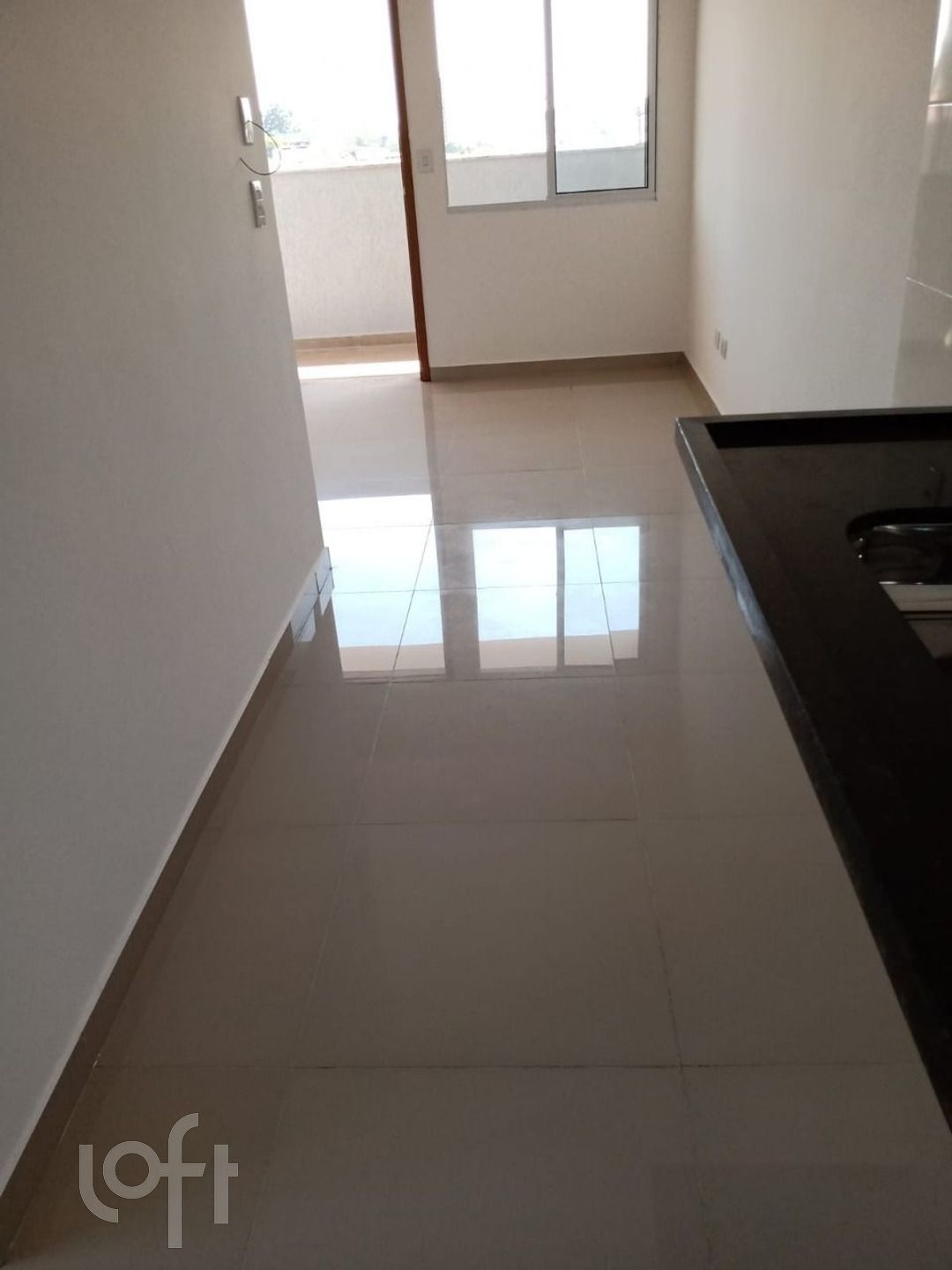 Apartamento à venda com 2 quartos, 39m² - Foto 2