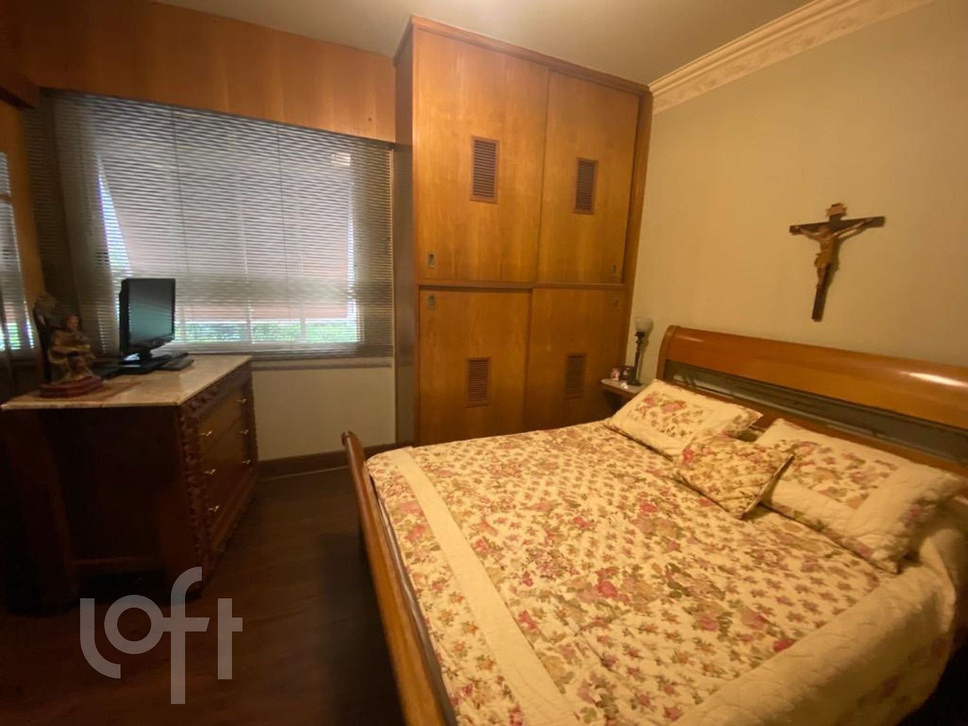 Apartamento à venda com 5 quartos, 151m² - Foto 4