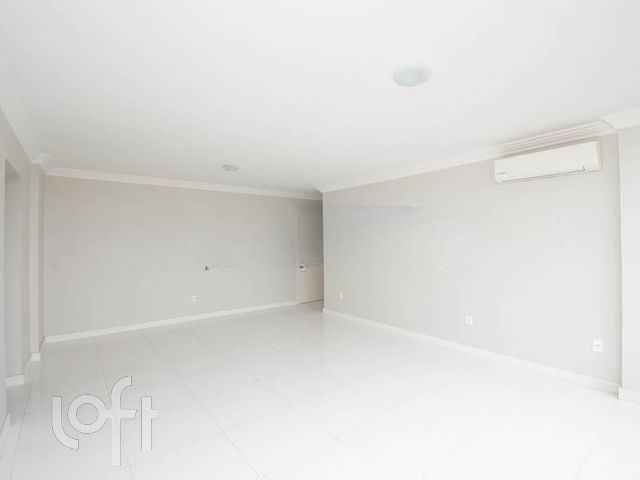 Apartamento com 81m², 2 dormitórios, 2 vagas, Cristo Redentor em Porto Alegre