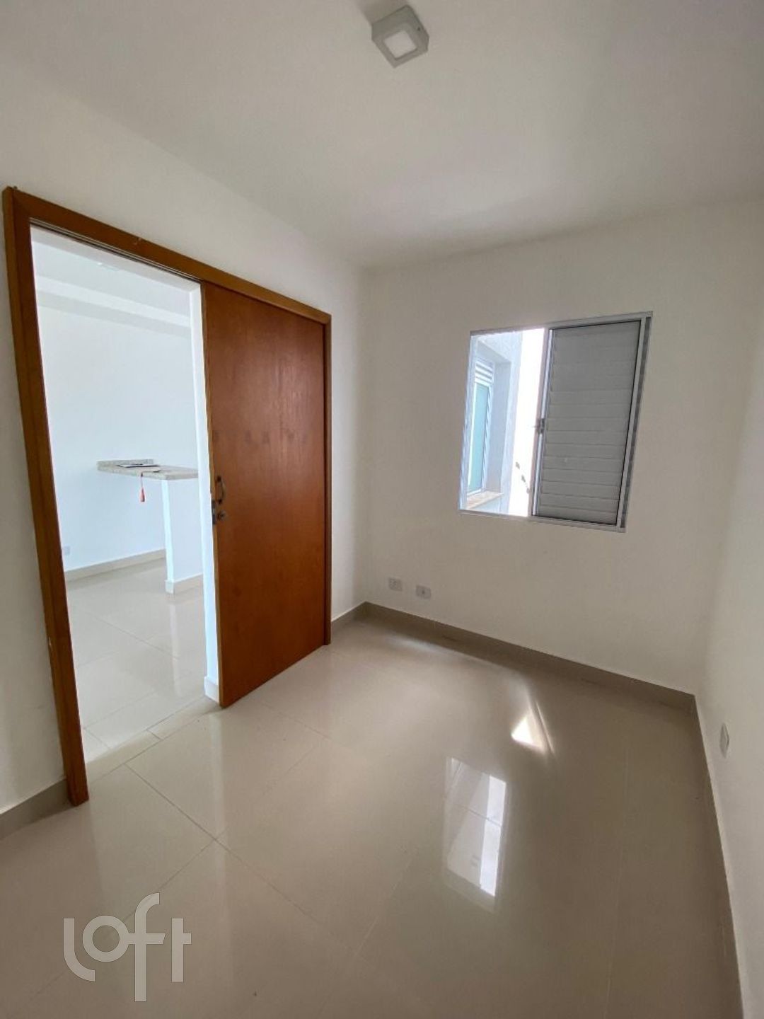 Apartamento à venda com 1 quarto, 34m² - Foto 3