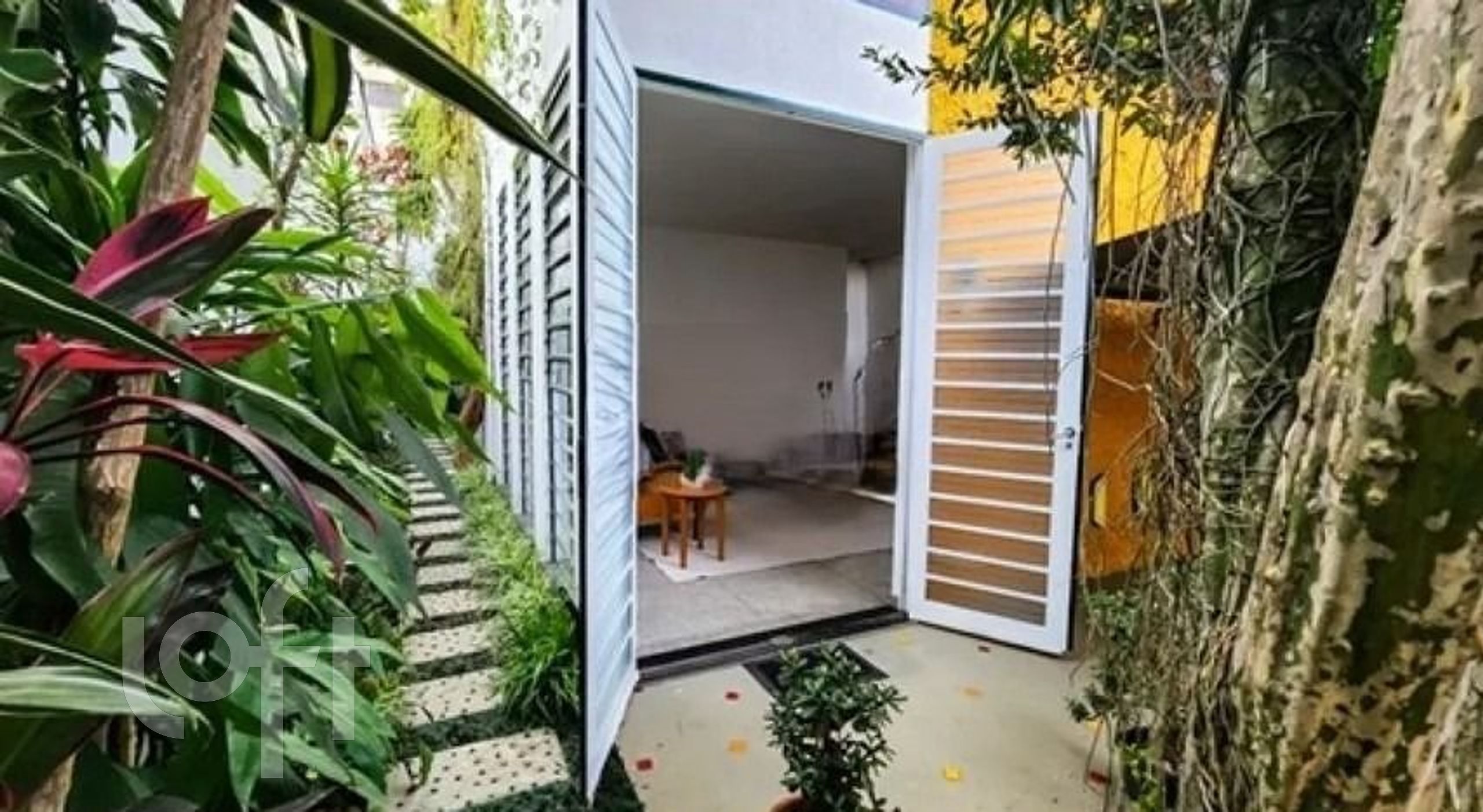 Casa à venda com 3 quartos, 120m² - Foto 3