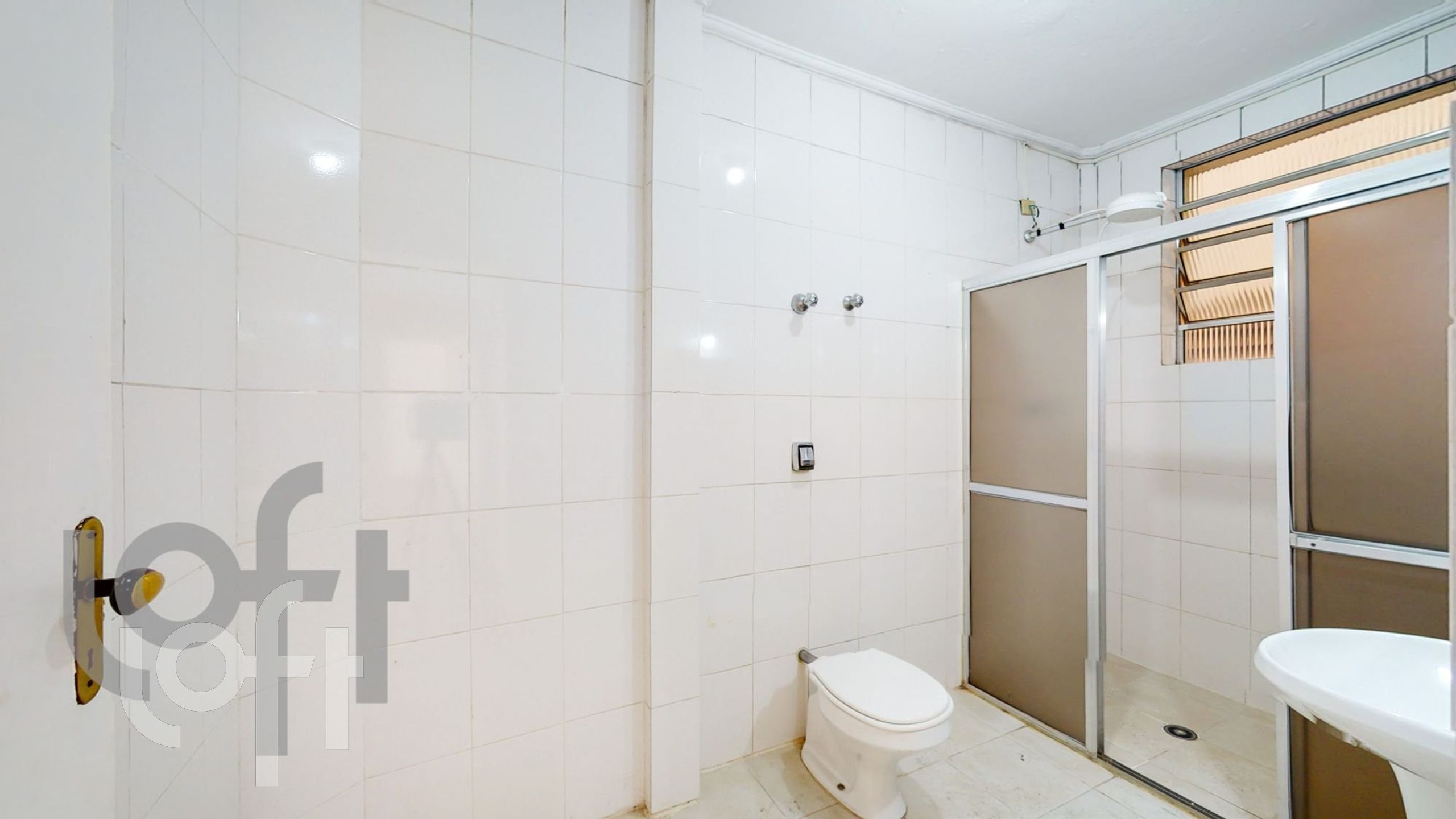 Apartamento à venda com 2 quartos, 75m² - Foto 4