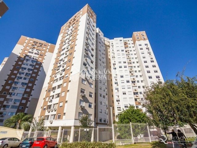 Apartamento com 66m², 2 dormitórios, 1 suíte, 1 vaga, Vila Ipiranga em Porto Alegre