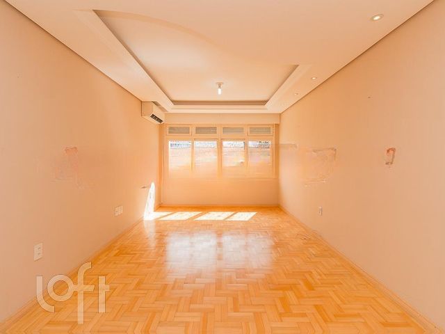 Apartamento com 188m², 3 dormitórios, 1 suíte, 1 vaga, Petrópolis em Porto Alegre