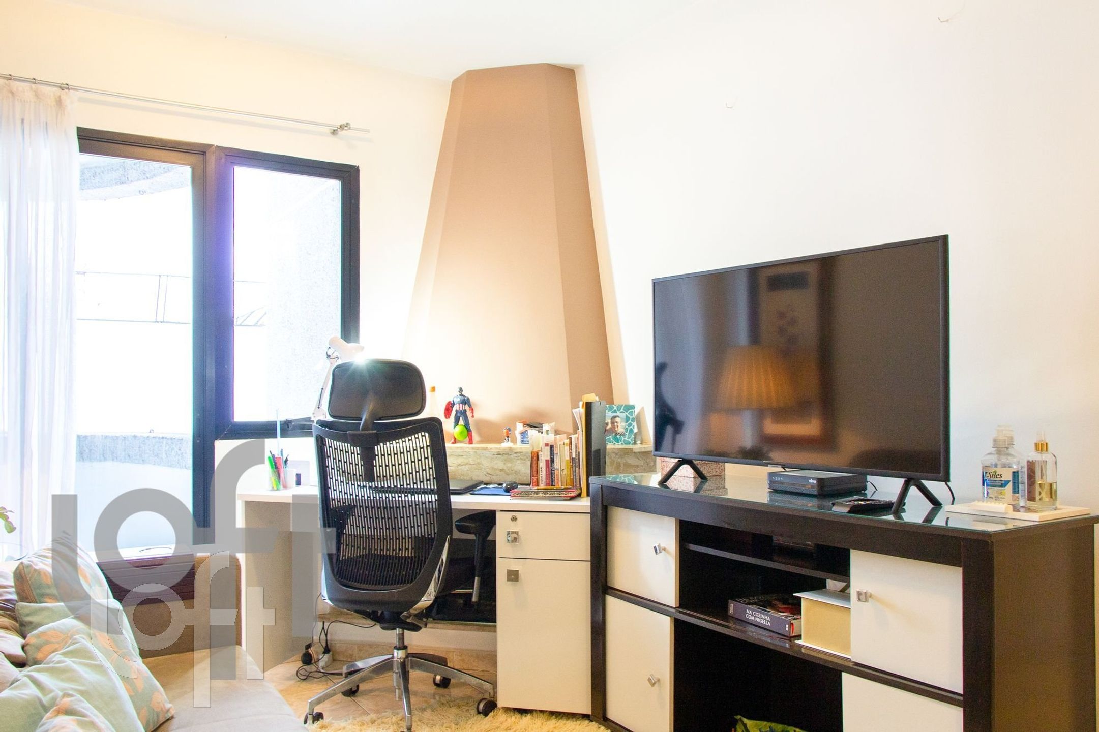 Apartamento à venda com 2 quartos, 77m² - Foto 1