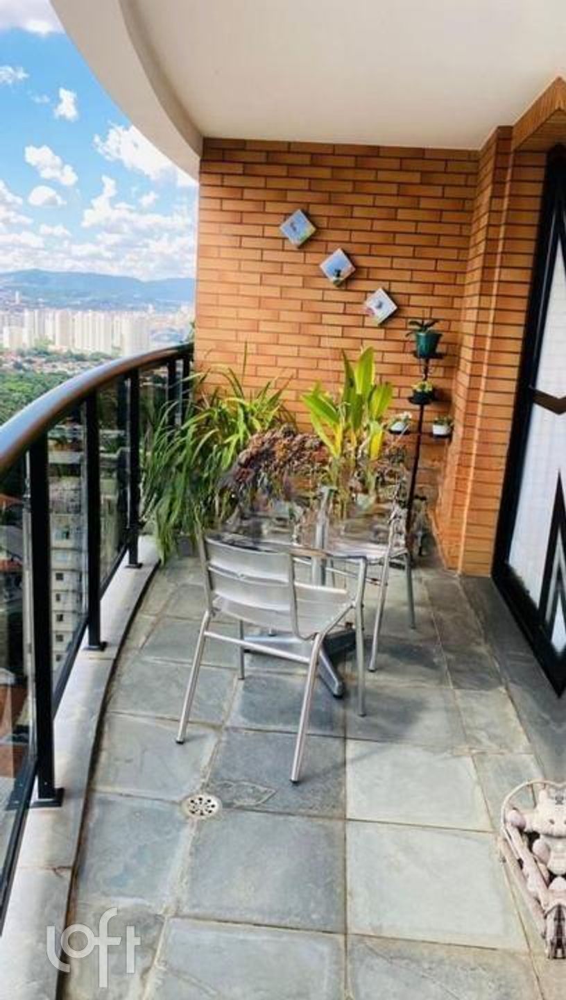 Apartamento à venda com 3 quartos, 126m² - Foto 1