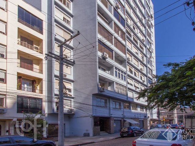 Apartamento com 100m², 3 dormitórios, Rio Branco em Porto Alegre