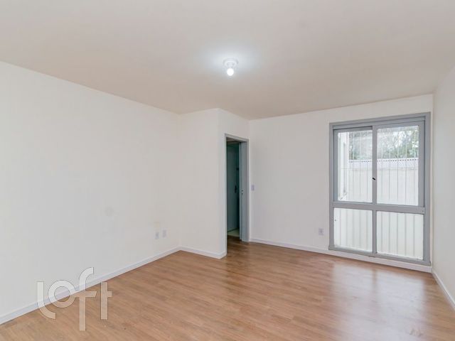 Apartamento com 84m², 3 dormitórios, 1 suíte, Floresta em Porto Alegre