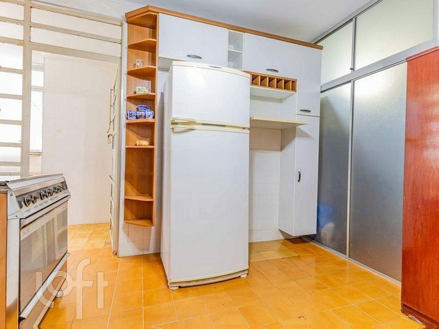 Apartamento com 84m², 3 dormitórios, 1 suíte, Floresta em Porto Alegre