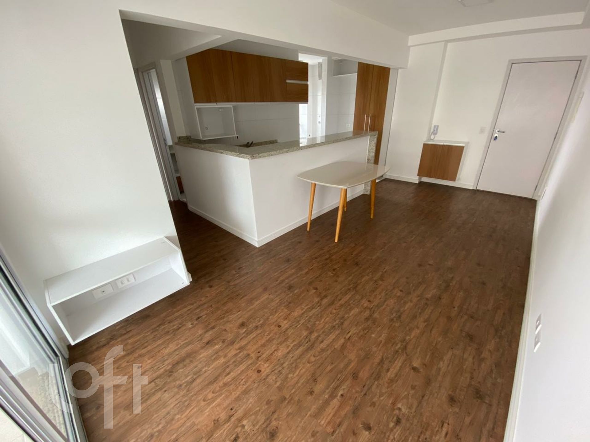 Apartamento à venda com 2 quartos, 56m² - Foto 1