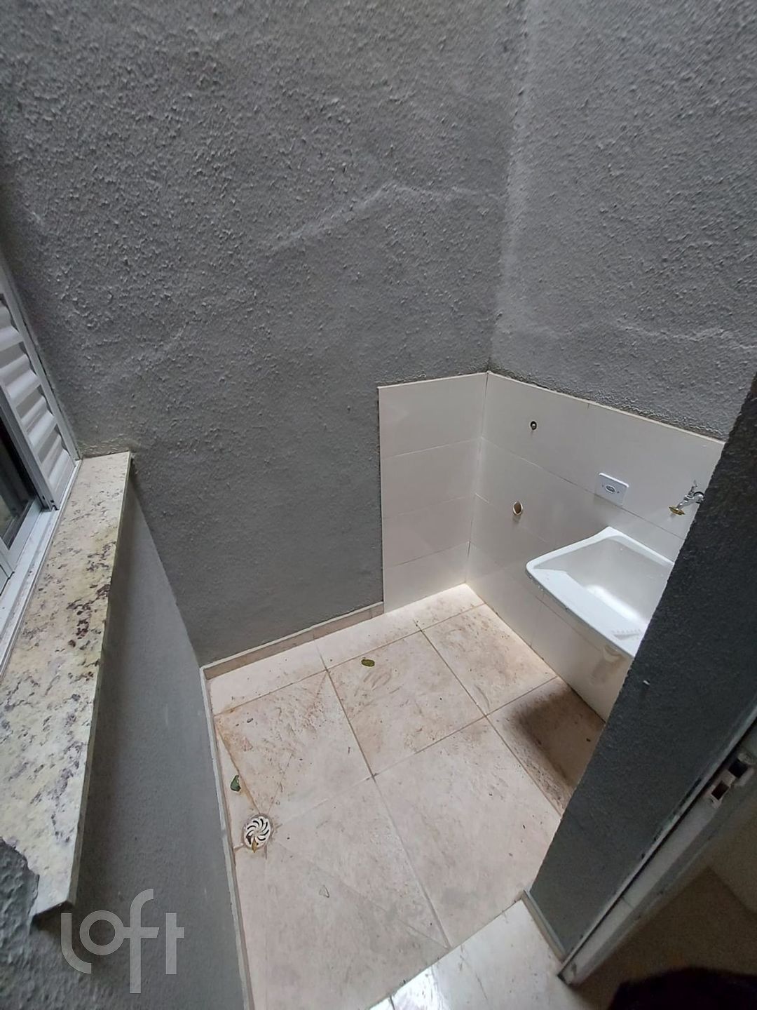 Apartamento à venda com 2 quartos, 37m² - Foto 5