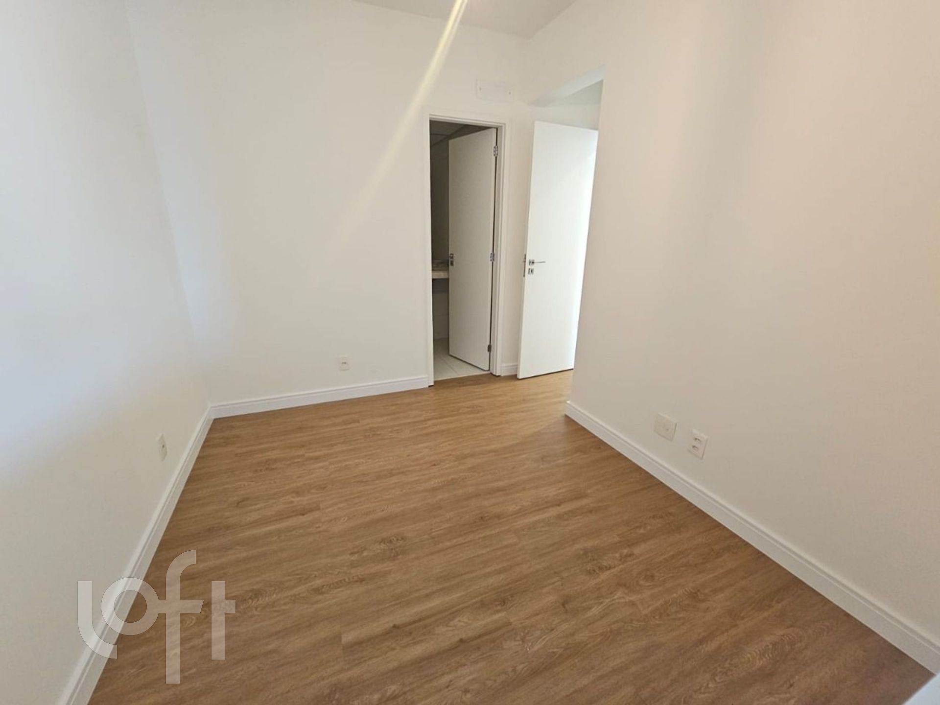 Apartamento à venda com 2 quartos, 66m² - Foto 8