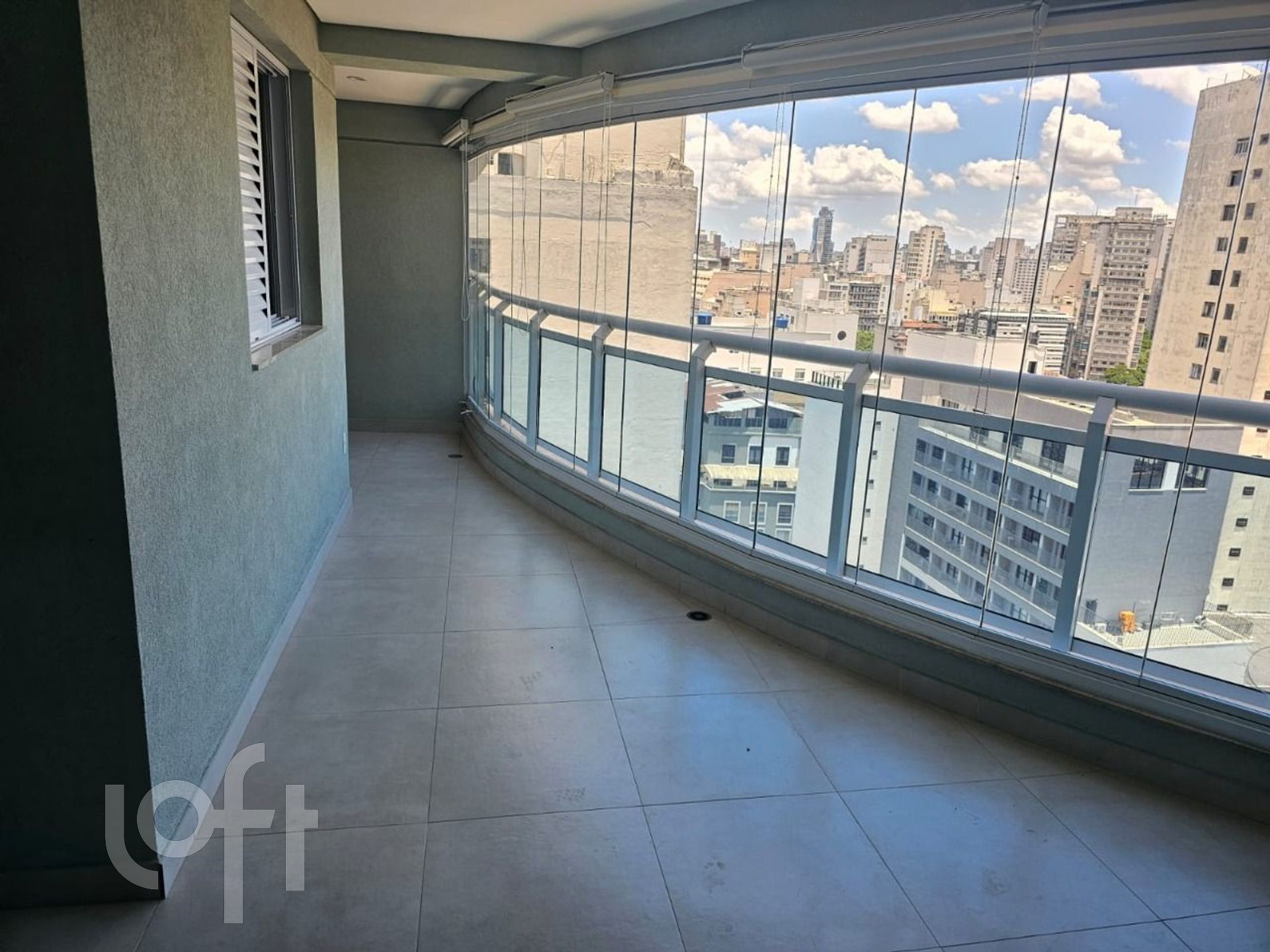 Apartamento à venda com 2 quartos, 66m² - Foto 7