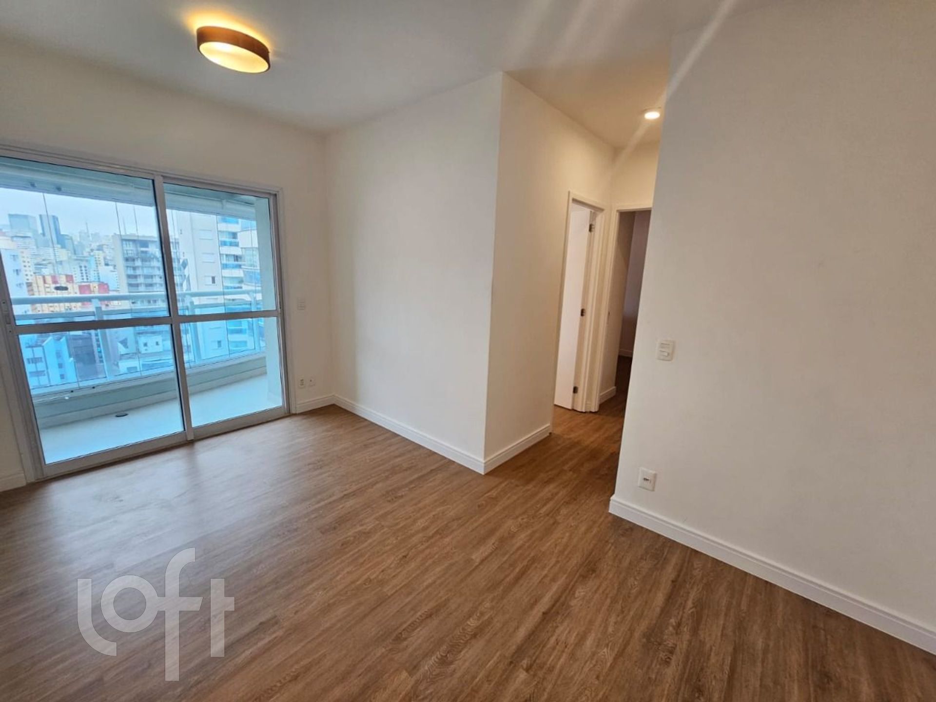 Apartamento à venda com 2 quartos, 66m² - Foto 1