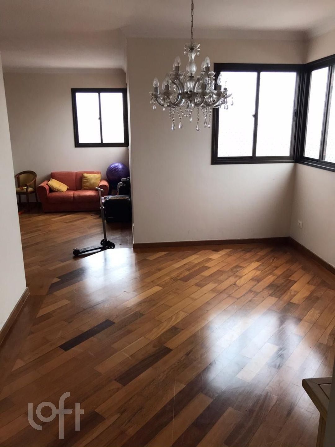 Apartamento à venda com 4 quartos, 200m² - Foto 1