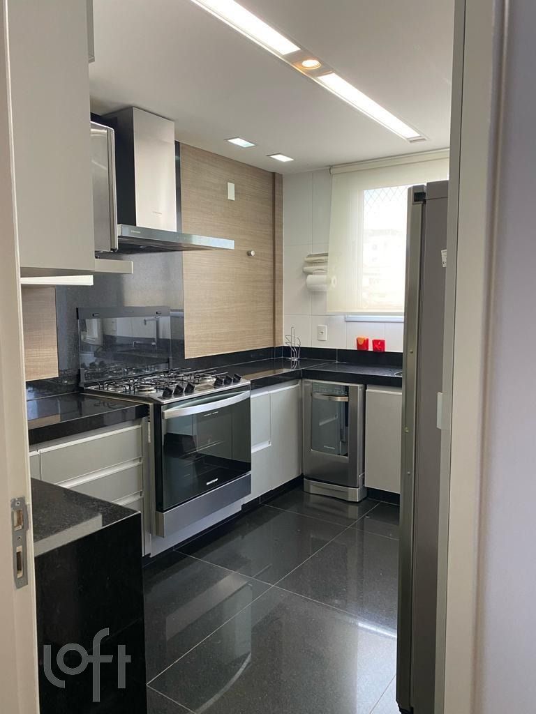 Apartamento à venda com 4 quartos, 172m² - Foto 18