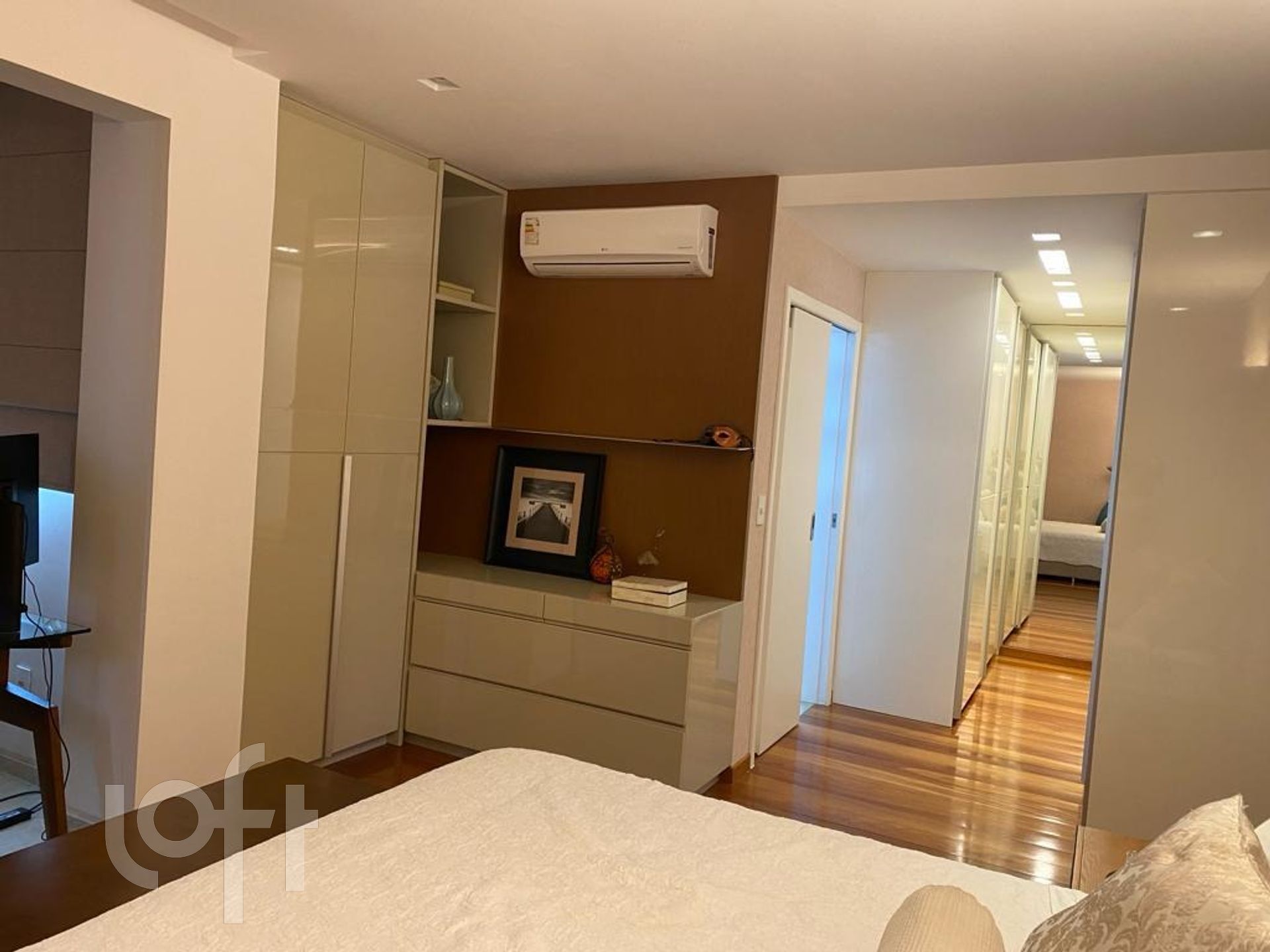 Apartamento à venda com 4 quartos, 171m² - Foto 6