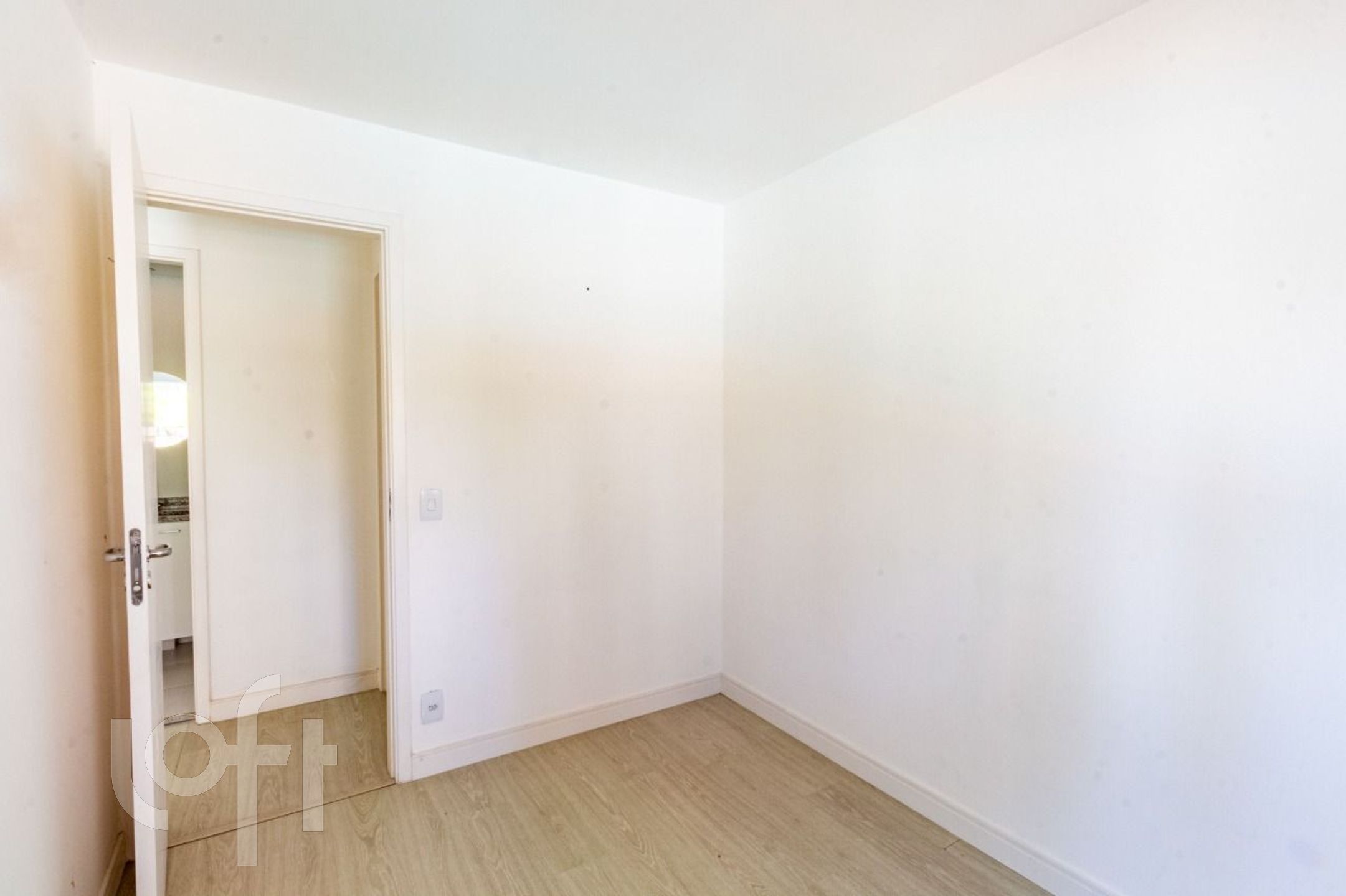 Apartamento à venda com 1 quarto, 64m² - Foto 12