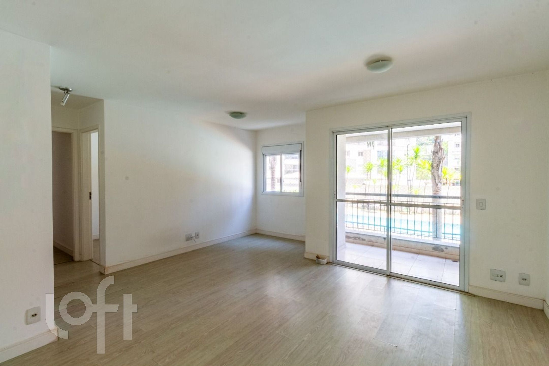 Apartamento à venda com 1 quarto, 64m² - Foto 1