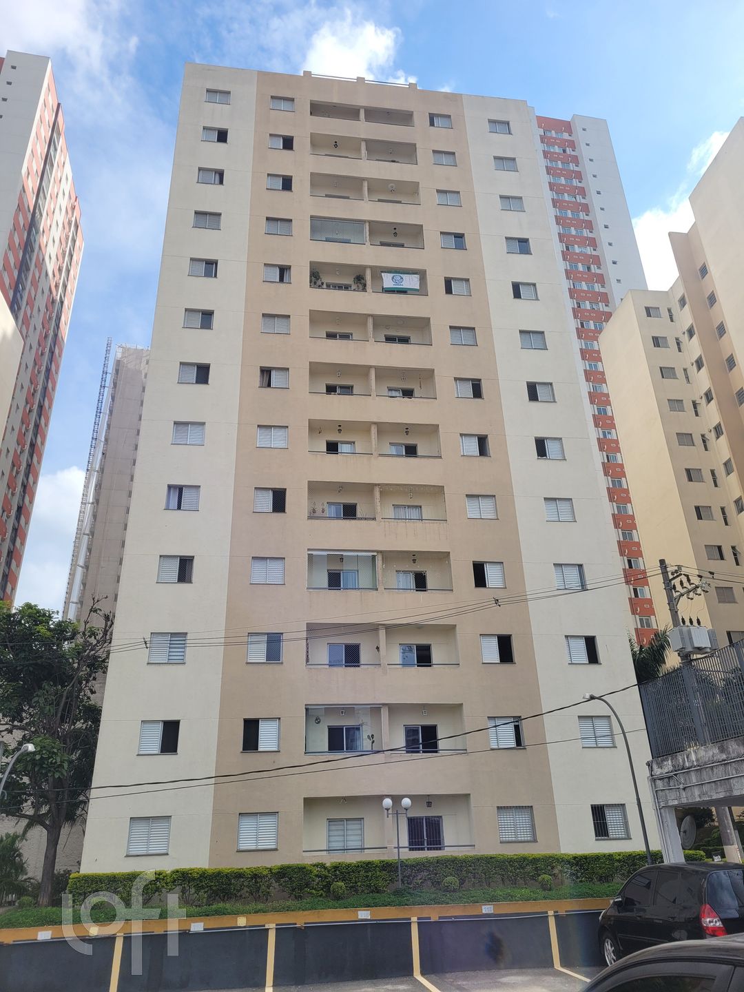 Imagem da propriedade PUjsbro 39