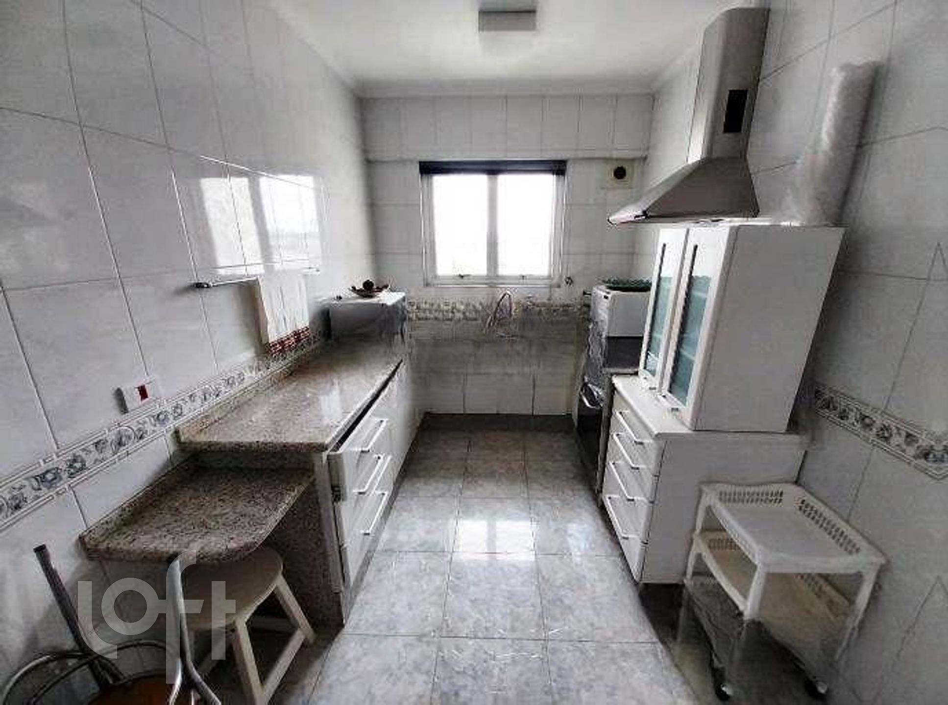 Apartamento à venda com 3 quartos, 142m² - Foto 7