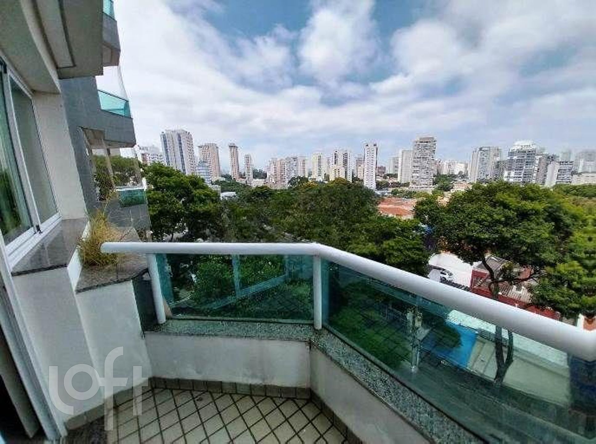 Apartamento à venda com 3 quartos, 142m² - Foto 4