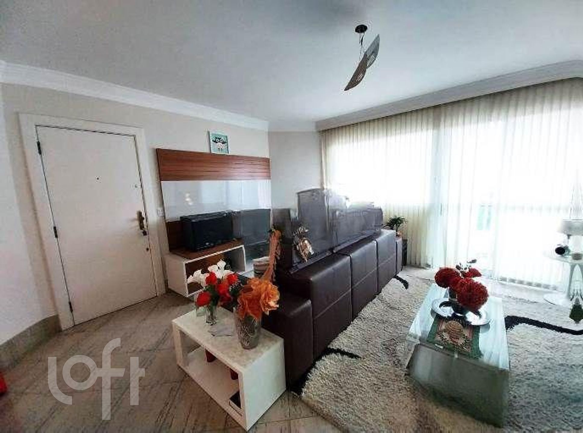 Apartamento à venda com 3 quartos, 142m² - Foto 1