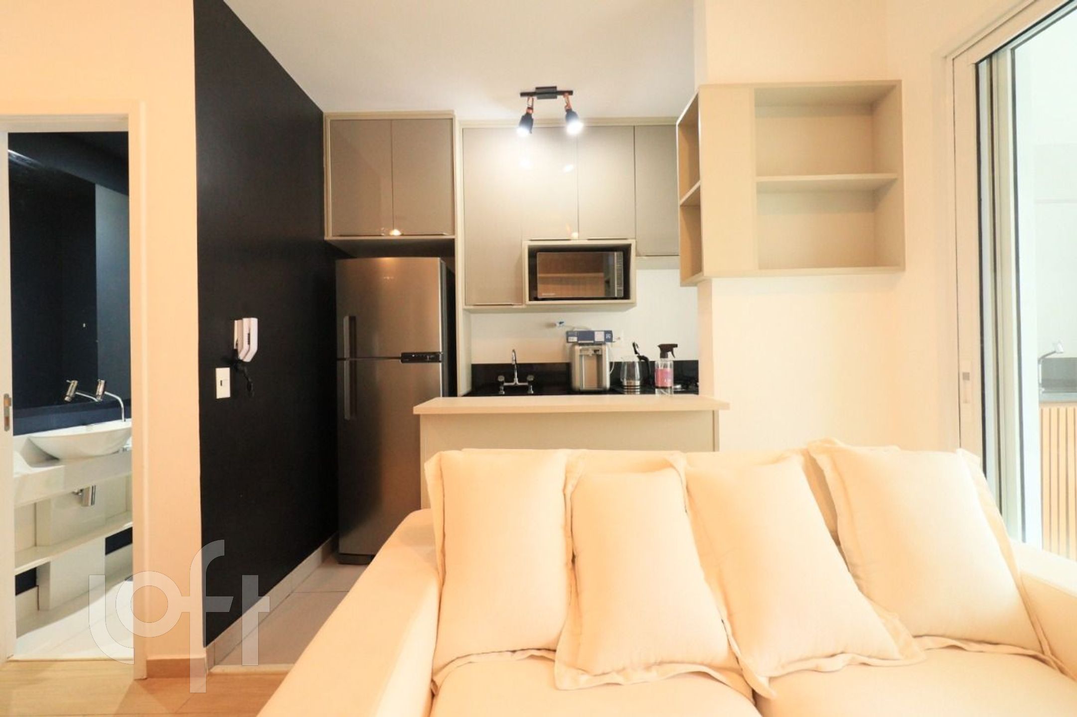 Apartamento à venda com 1 quarto, 65m² - Foto 6