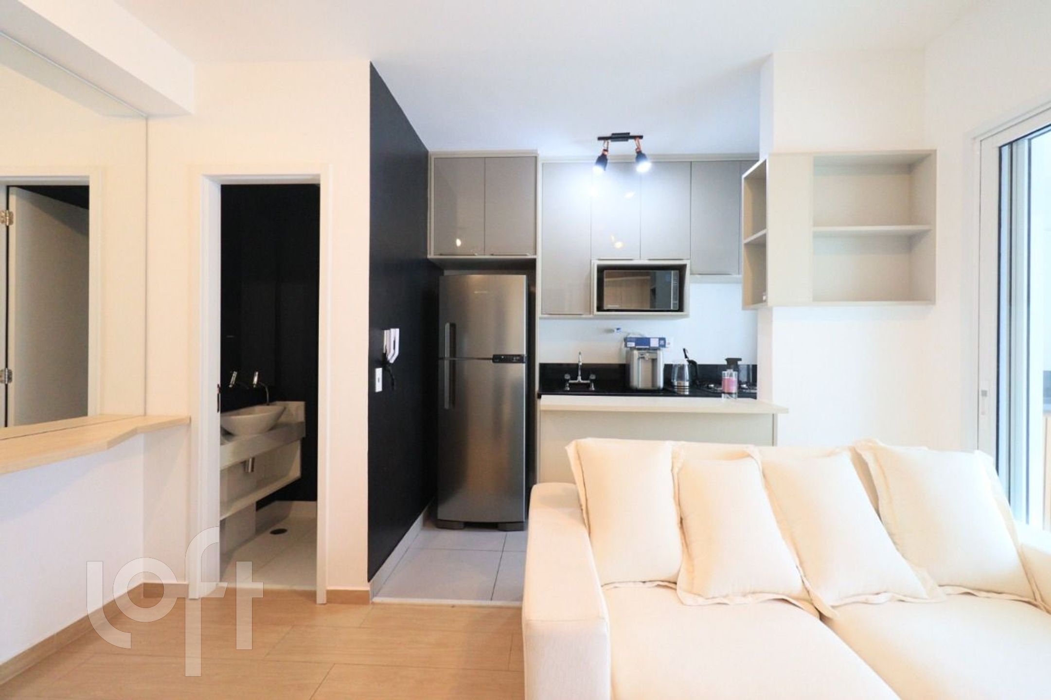 Apartamento à venda com 1 quarto, 65m² - Foto 26