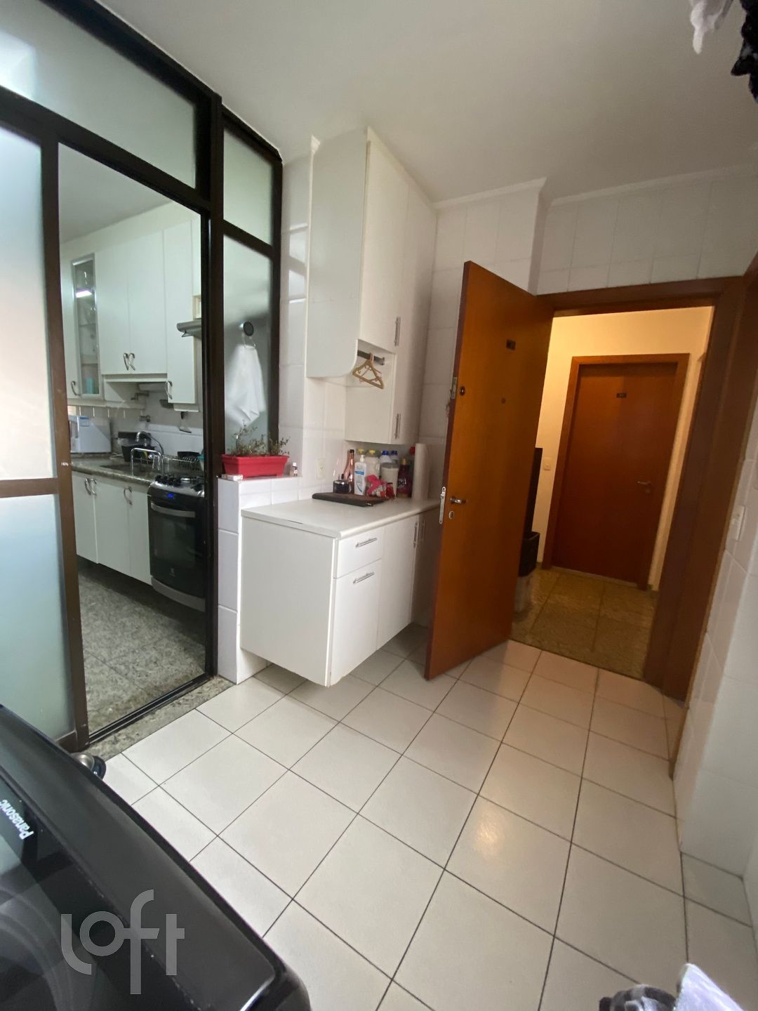 Apartamento à venda com 3 quartos, 156m² - Foto 9