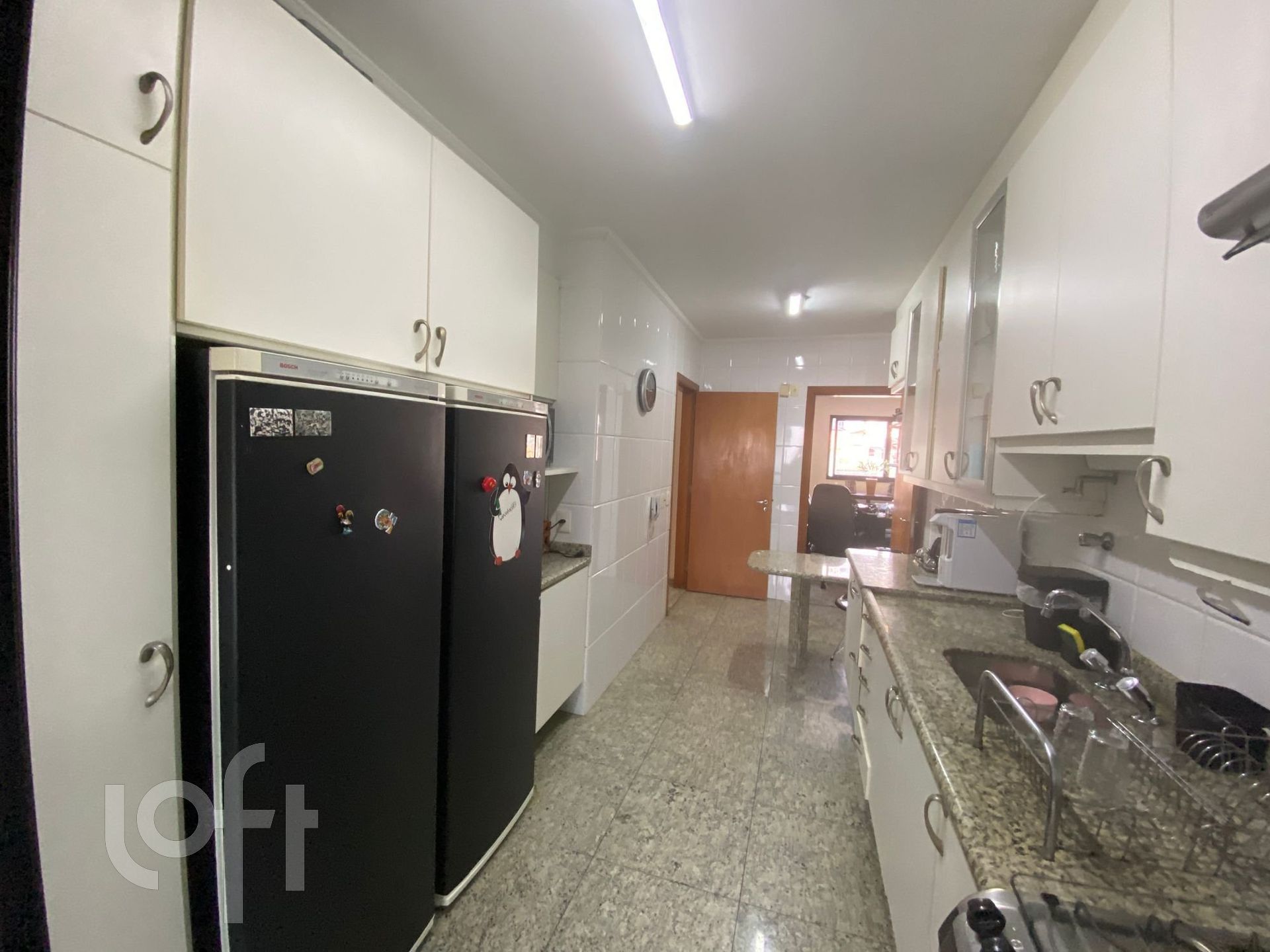 Apartamento à venda com 3 quartos, 156m² - Foto 15