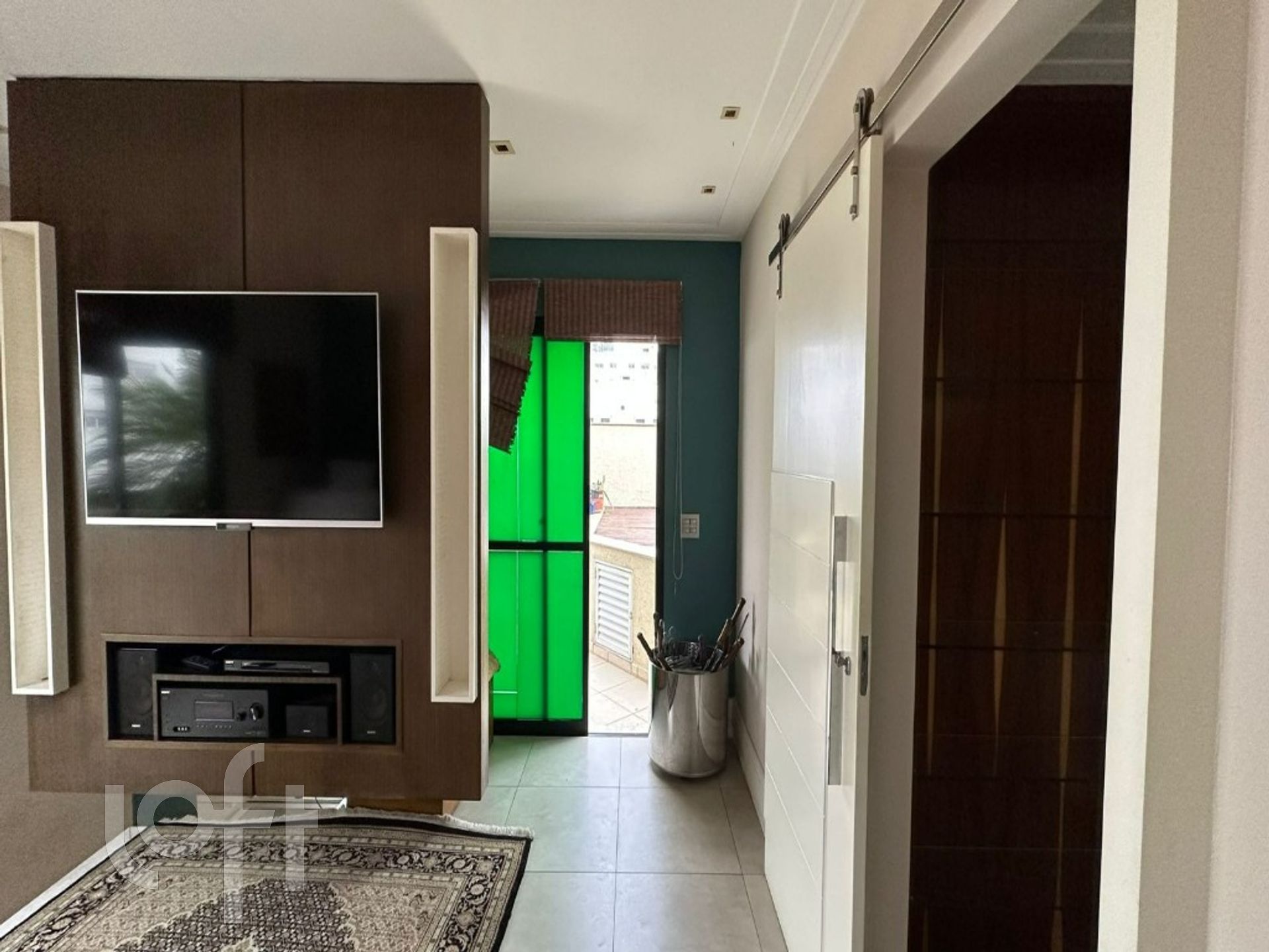 Apartamento à venda com 3 quartos, 200m² - Foto 4