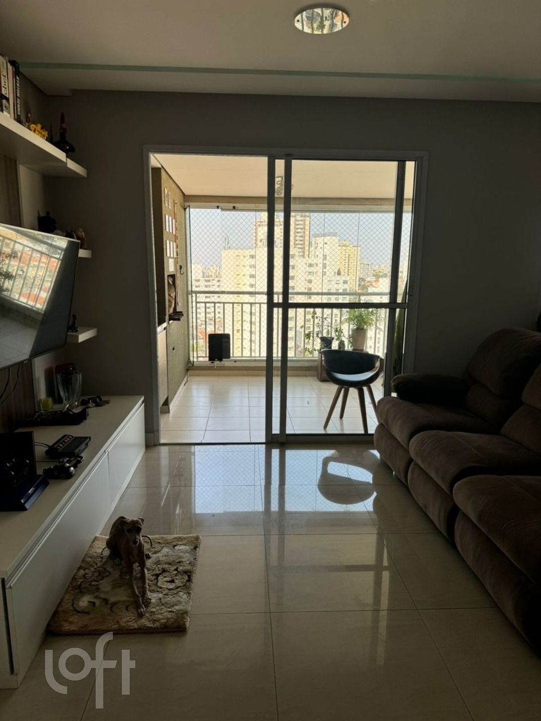 Apartamento à venda com 2 quartos, 79m² - Foto 1