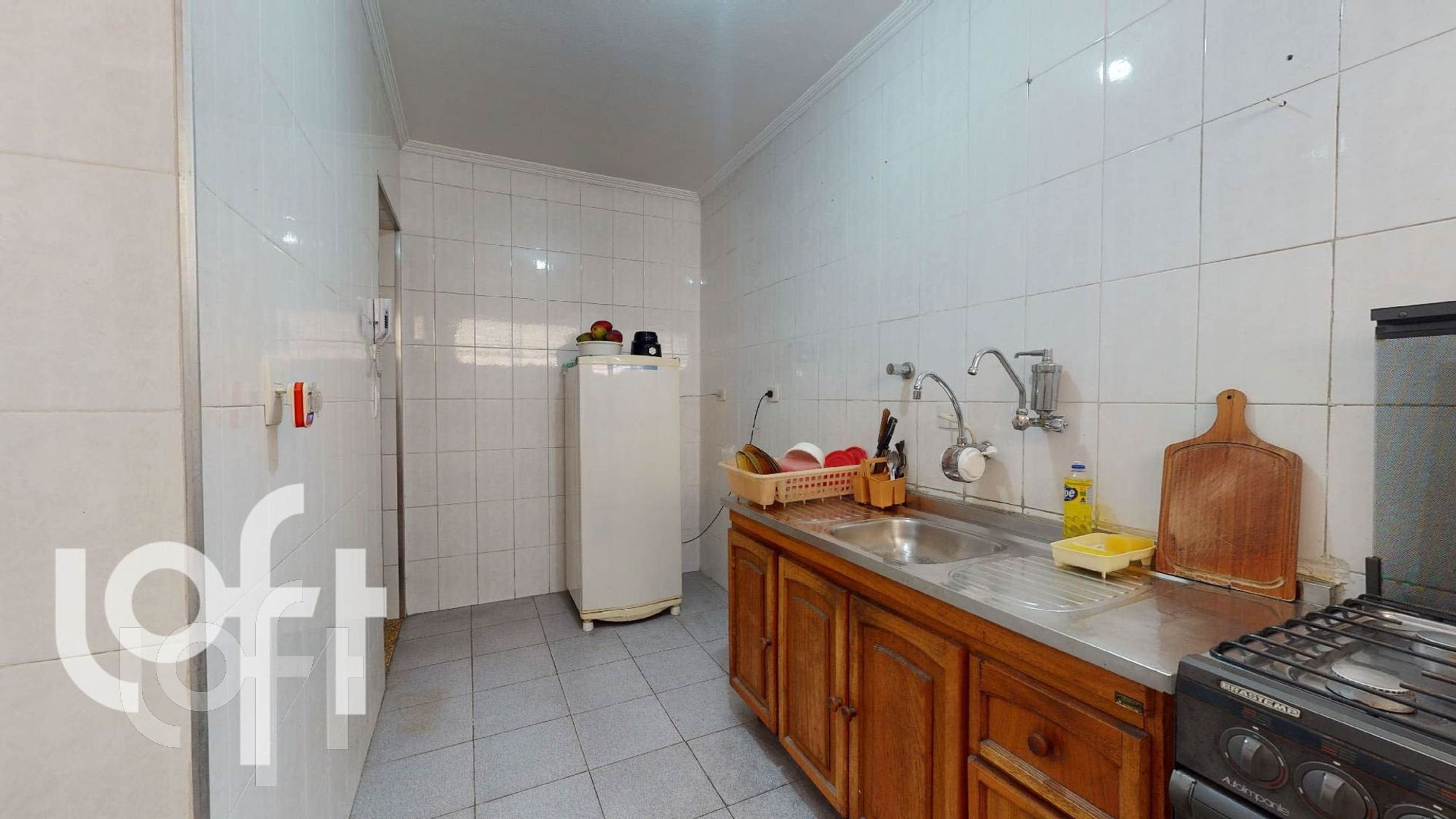 Apartamento à venda com 2 quartos, 67m² - Foto 4