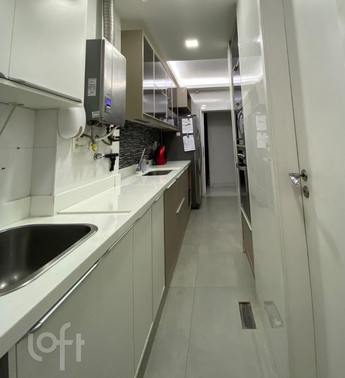 Apartamento à venda com 3 quartos, 114m² - Foto 3