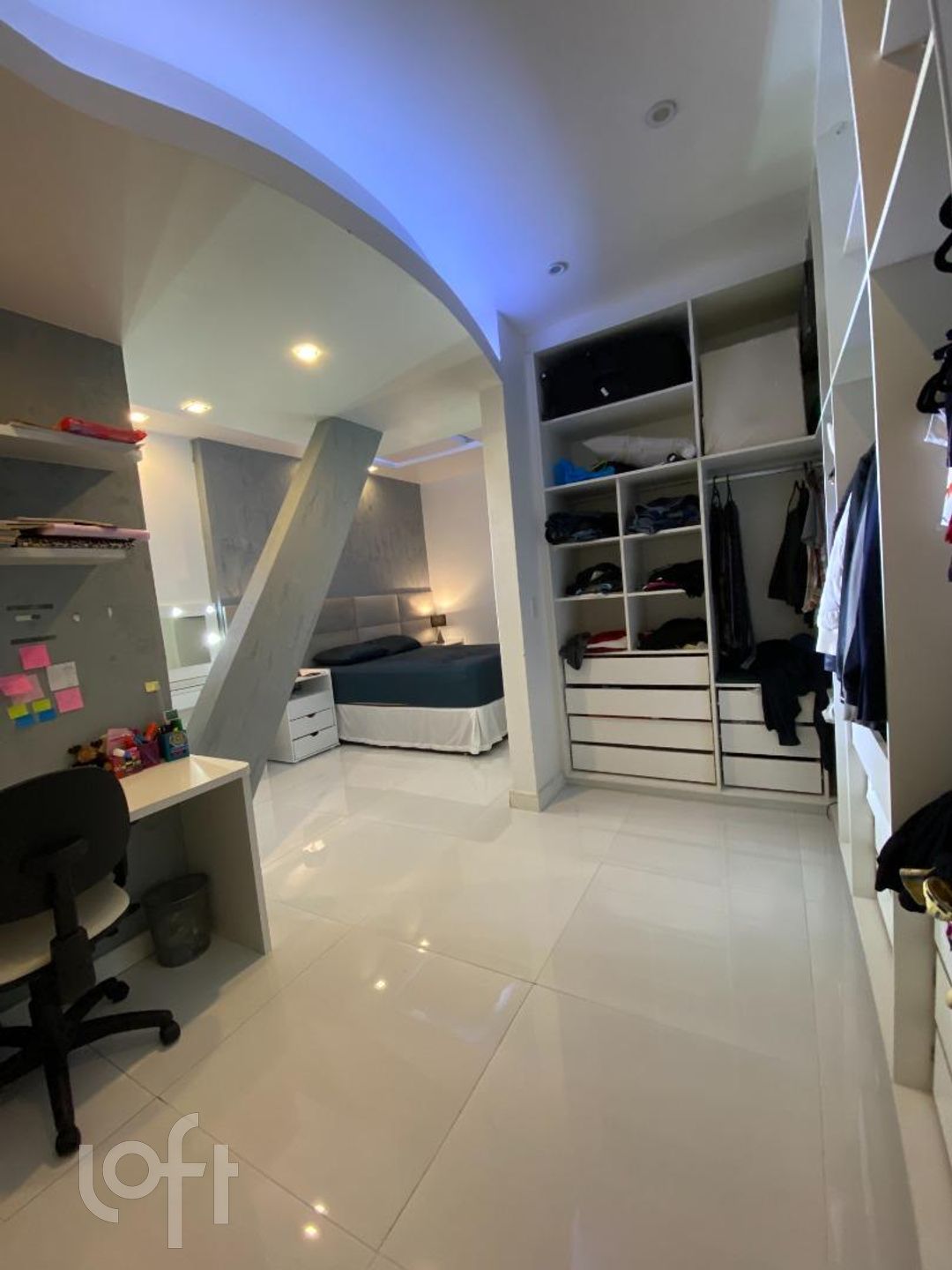 Apartamento à venda com 3 quartos, 114m² - Foto 10