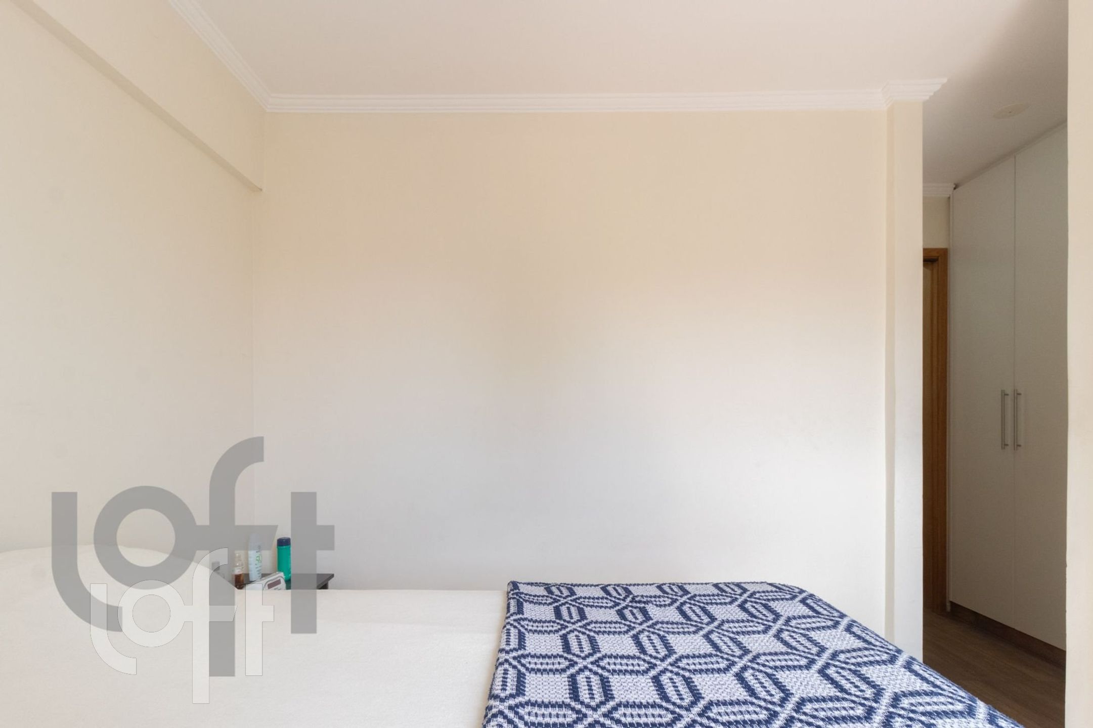 Apartamento à venda com 2 quartos, 60m² - Foto 5