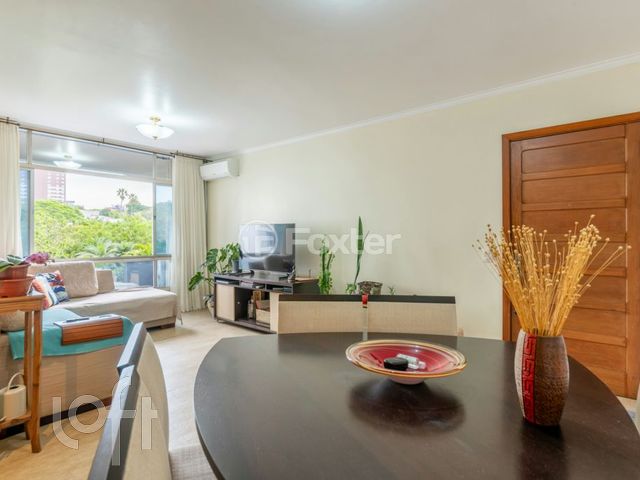 Apartamento com 81m², 3 dormitórios, 1 vaga, Boa Vista em Porto Alegre