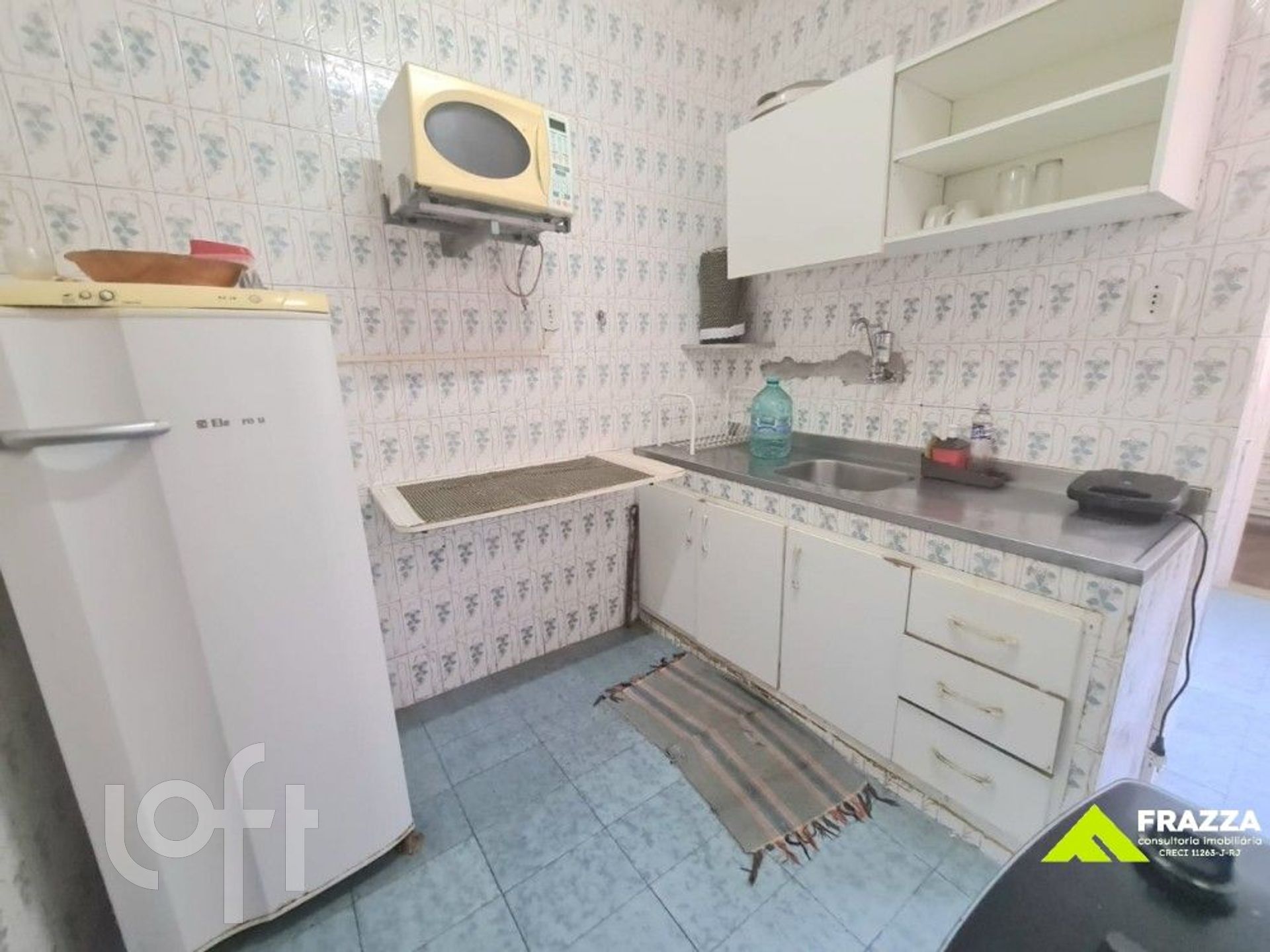 Apartamento à venda com 1 quarto, 60m² - Foto 8