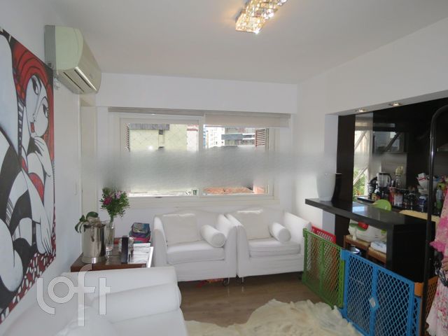 Apartamento com 120m², 1 dormitório, 1 suíte, 1 vaga, Rio Branco em Porto Alegre