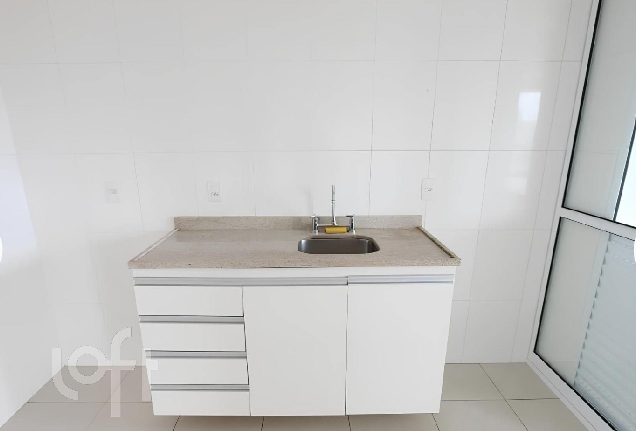 Apartamento à venda com 2 quartos, 77m² - Foto 5