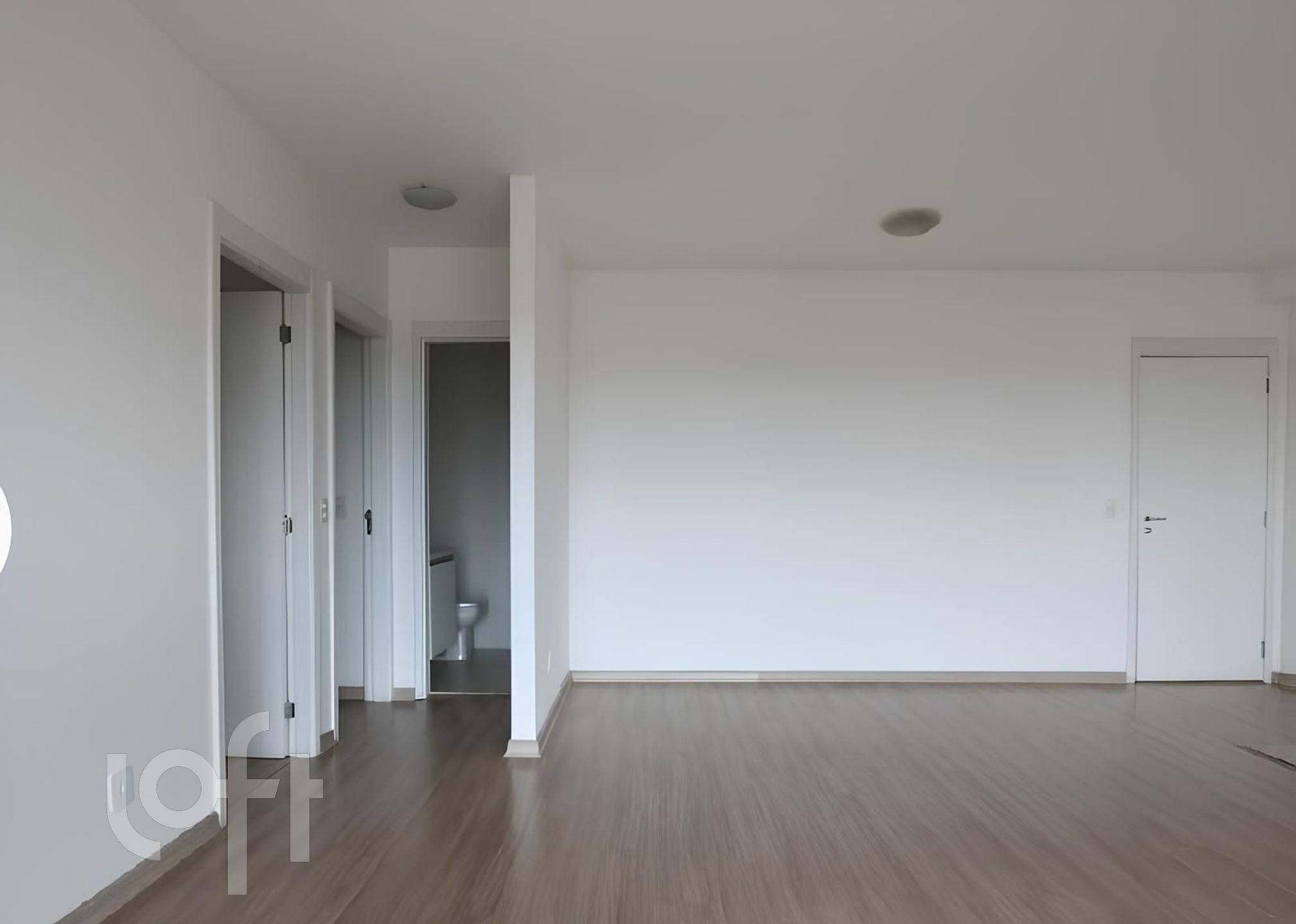 Apartamento à venda com 2 quartos, 77m² - Foto 2