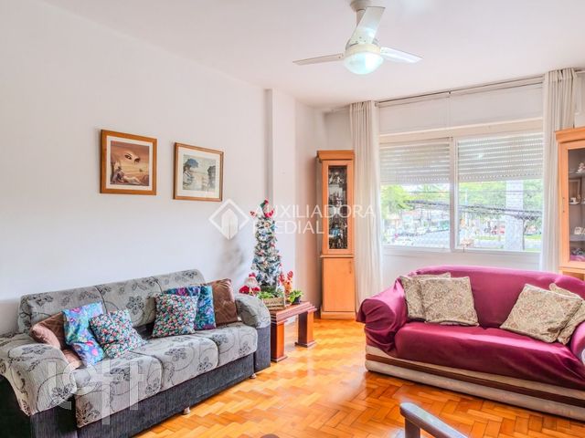 Apartamento com 114m², 3 dormitórios, 1 suíte, Santana em Porto Alegre